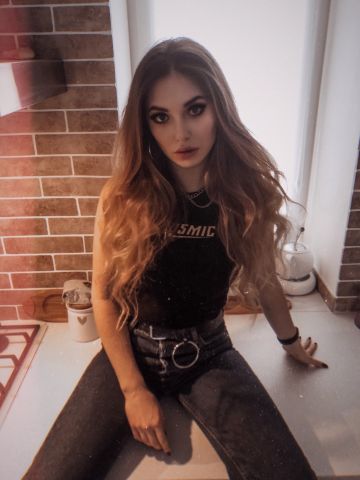Марина